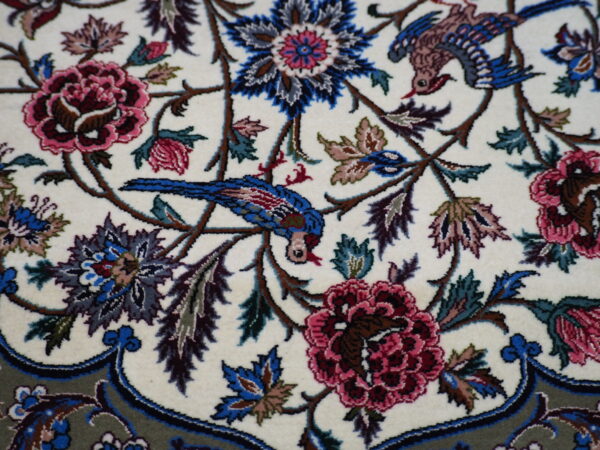 Silk and Wool Super Fine Isvahan - Image 2