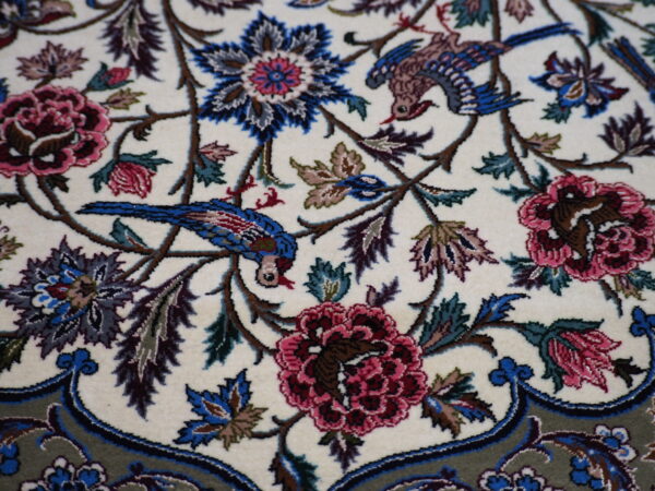 Silk and Wool Super Fine Isvahan - Image 3