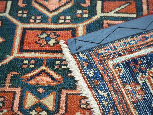 Antique Heriz Graje - Image 3